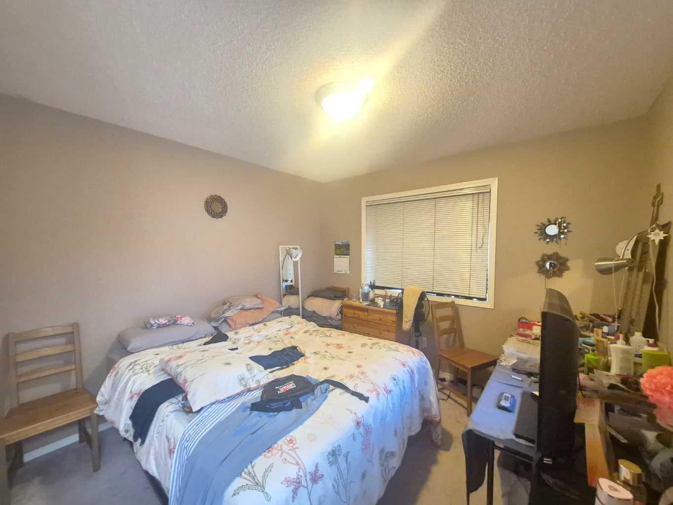 127 Hampstead Circle NW