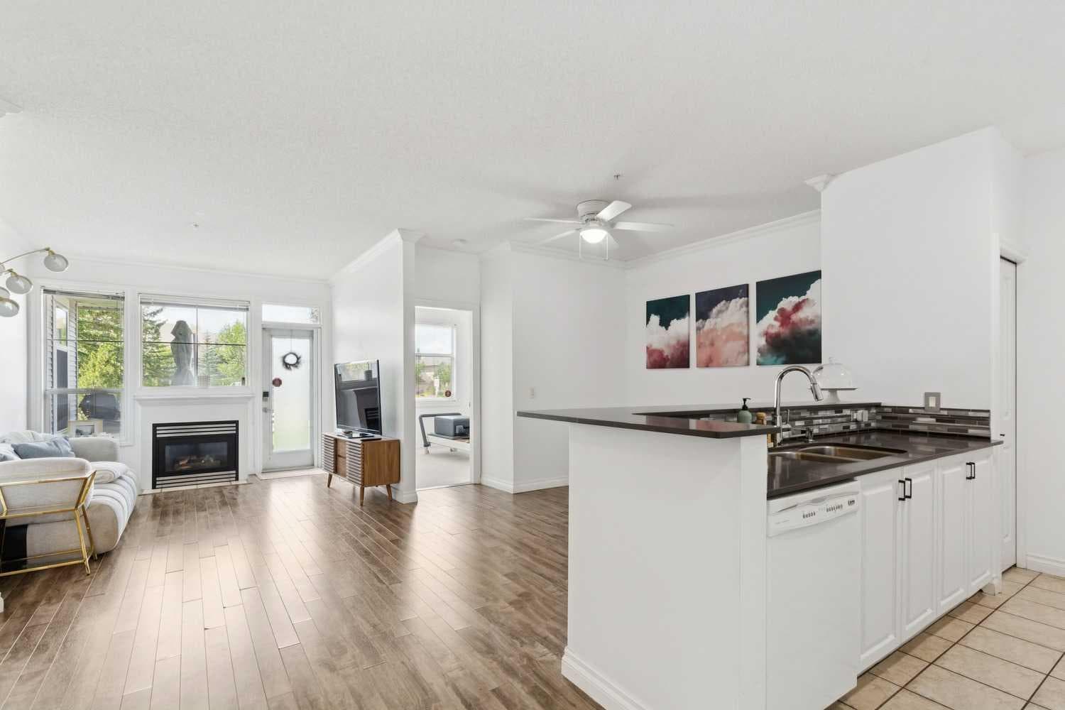 2126, 1010 Arbour Lake Road NW
