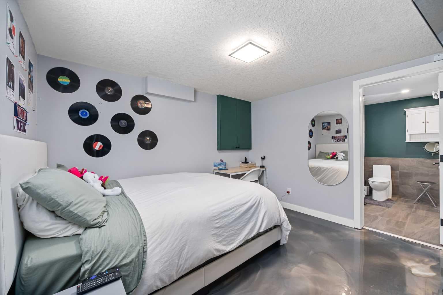 80 Allandale Close SE