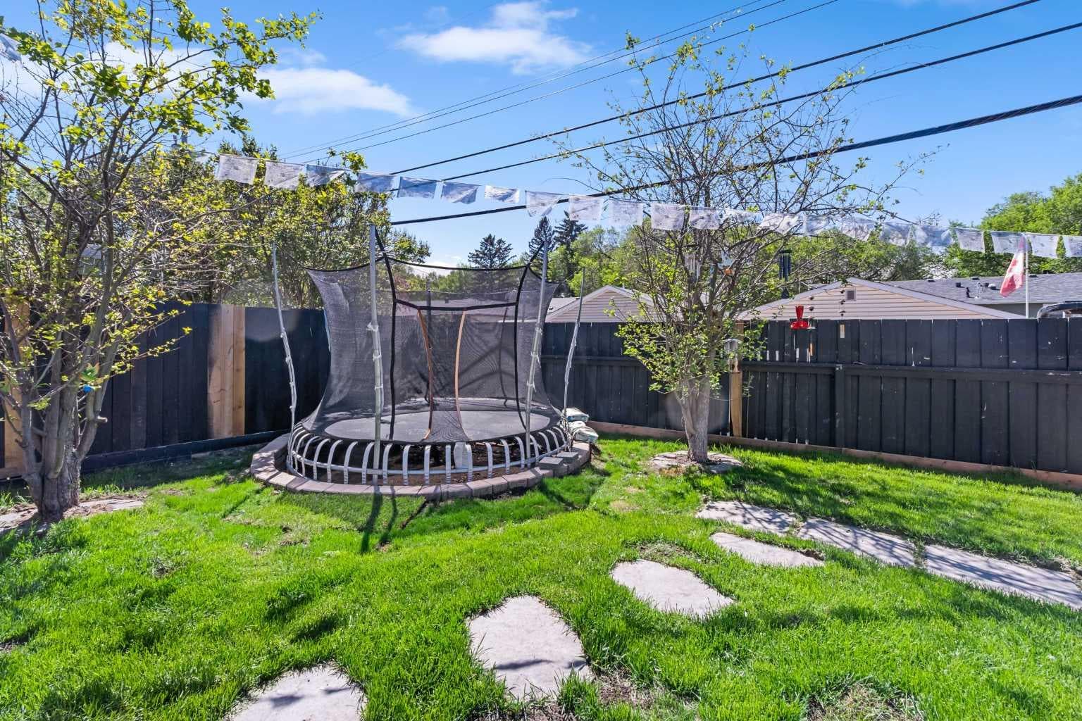 80 Allandale Close SE