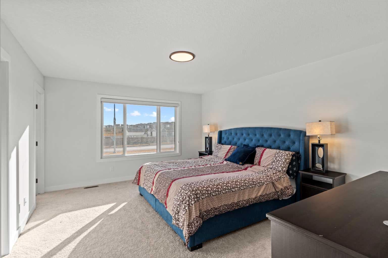116 Ambleside Crescent NW