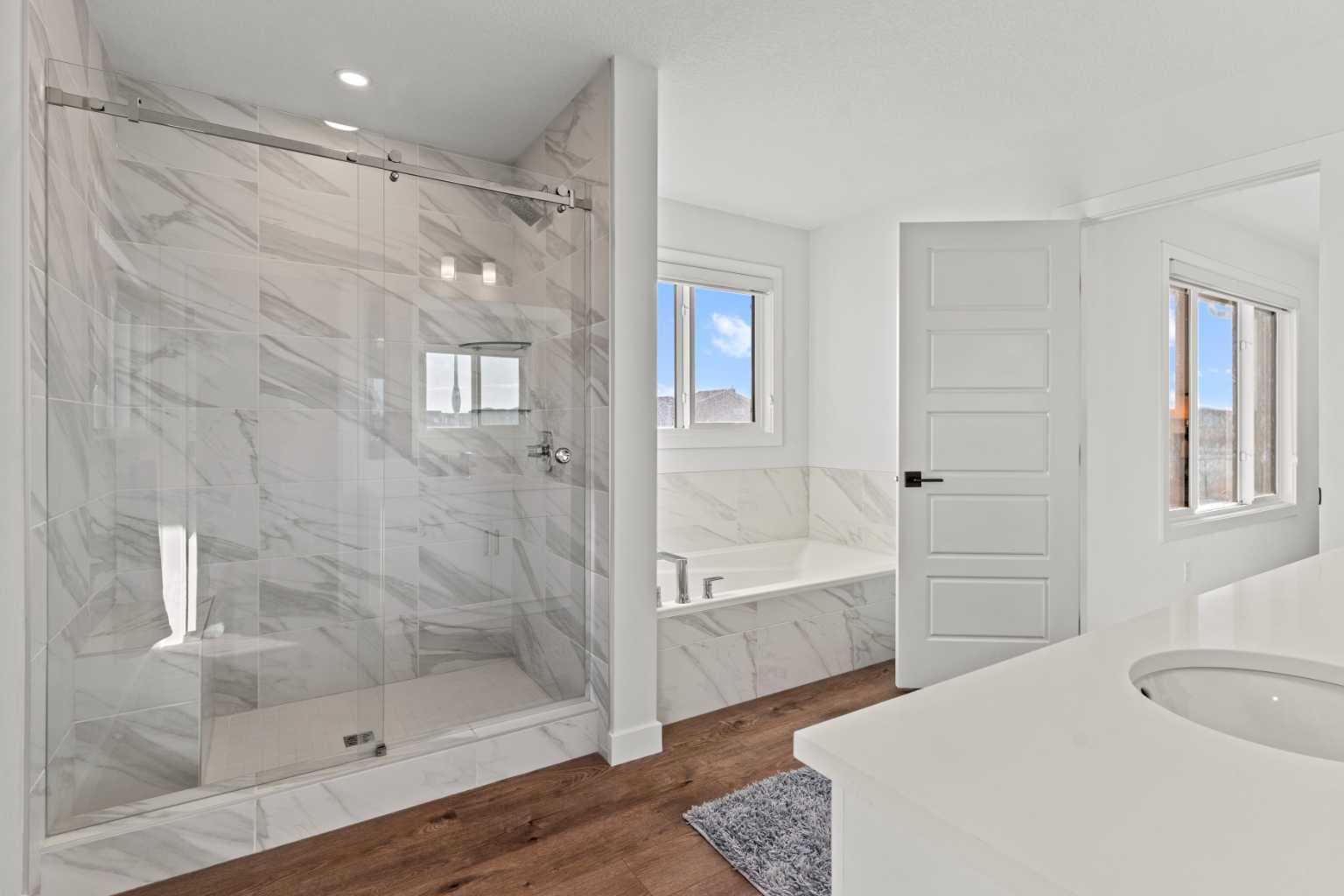116 Ambleside Crescent NW