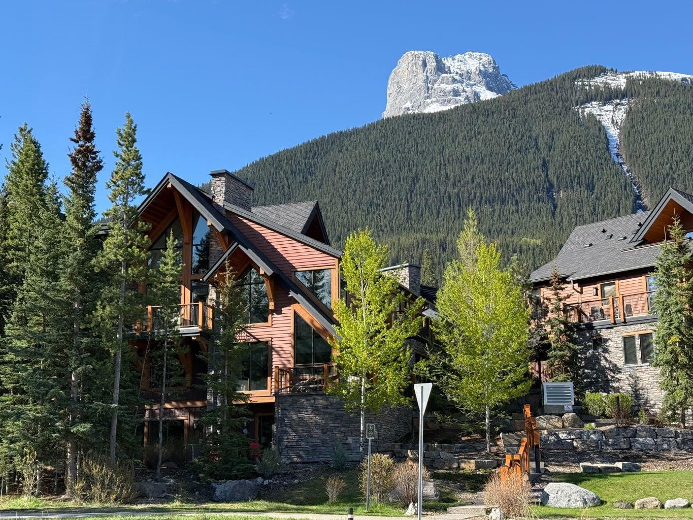 5102, 101E Stewart Creek Landing 