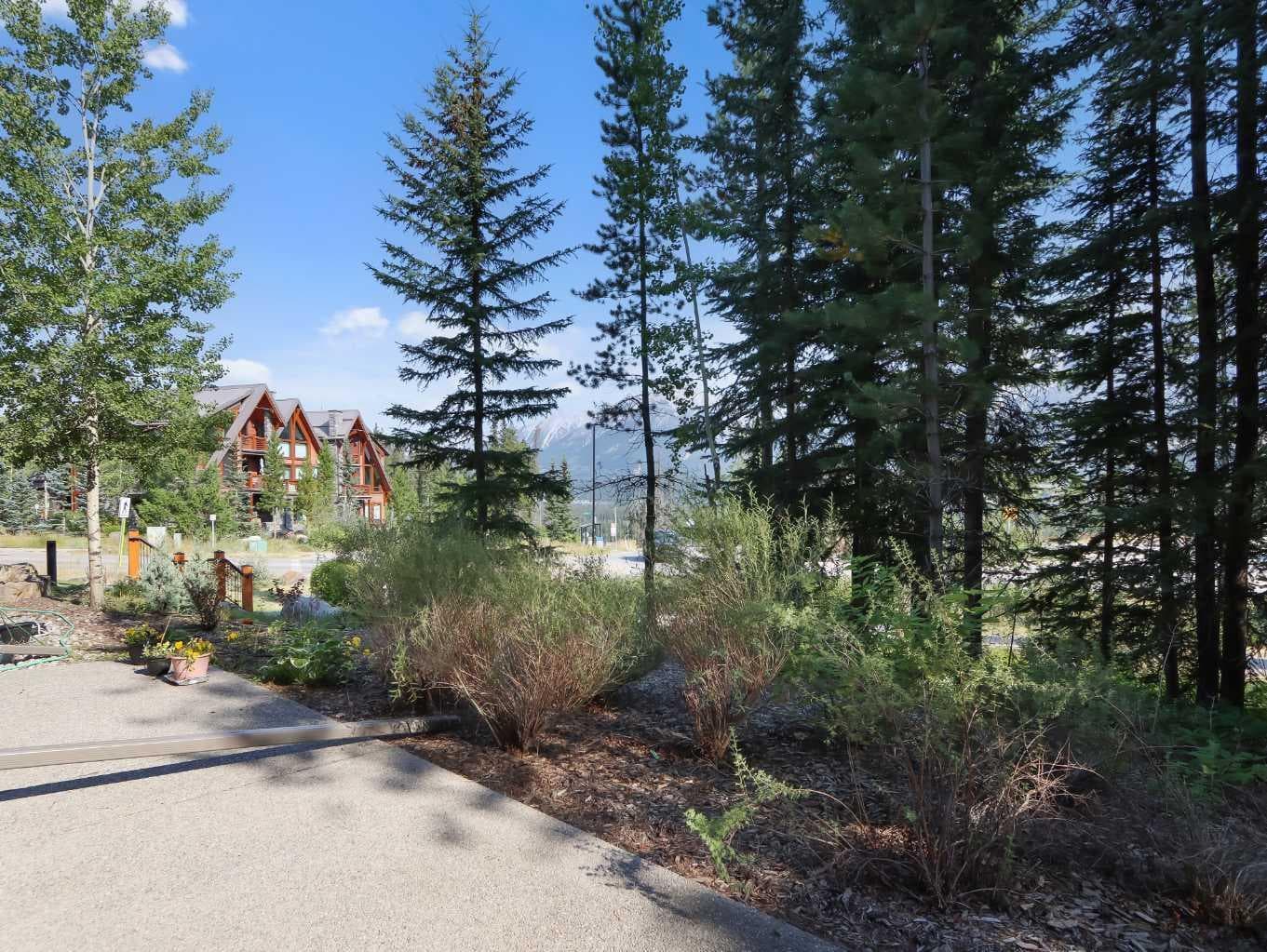 5102, 101E Stewart Creek Landing 