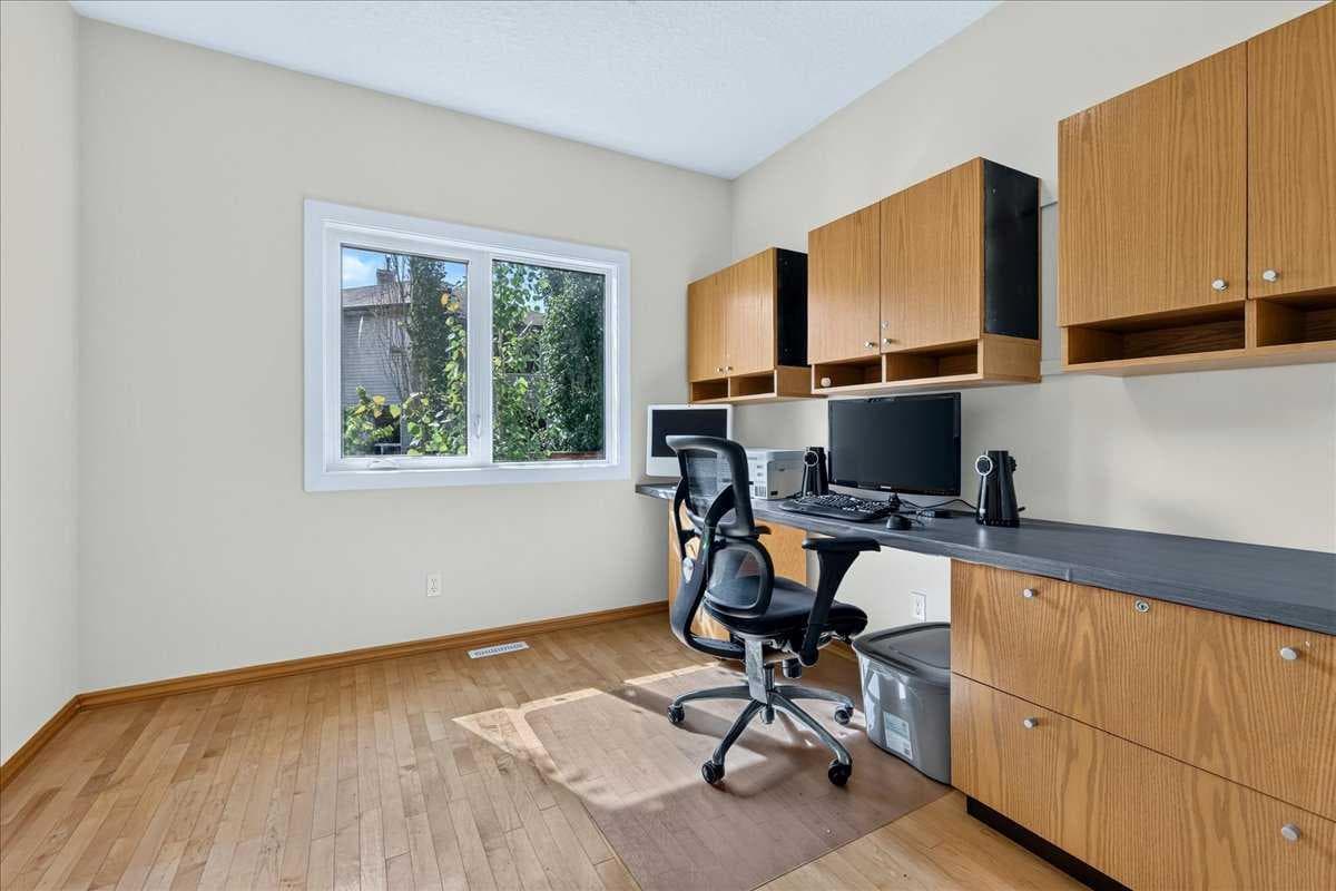 121 Springmere Road 