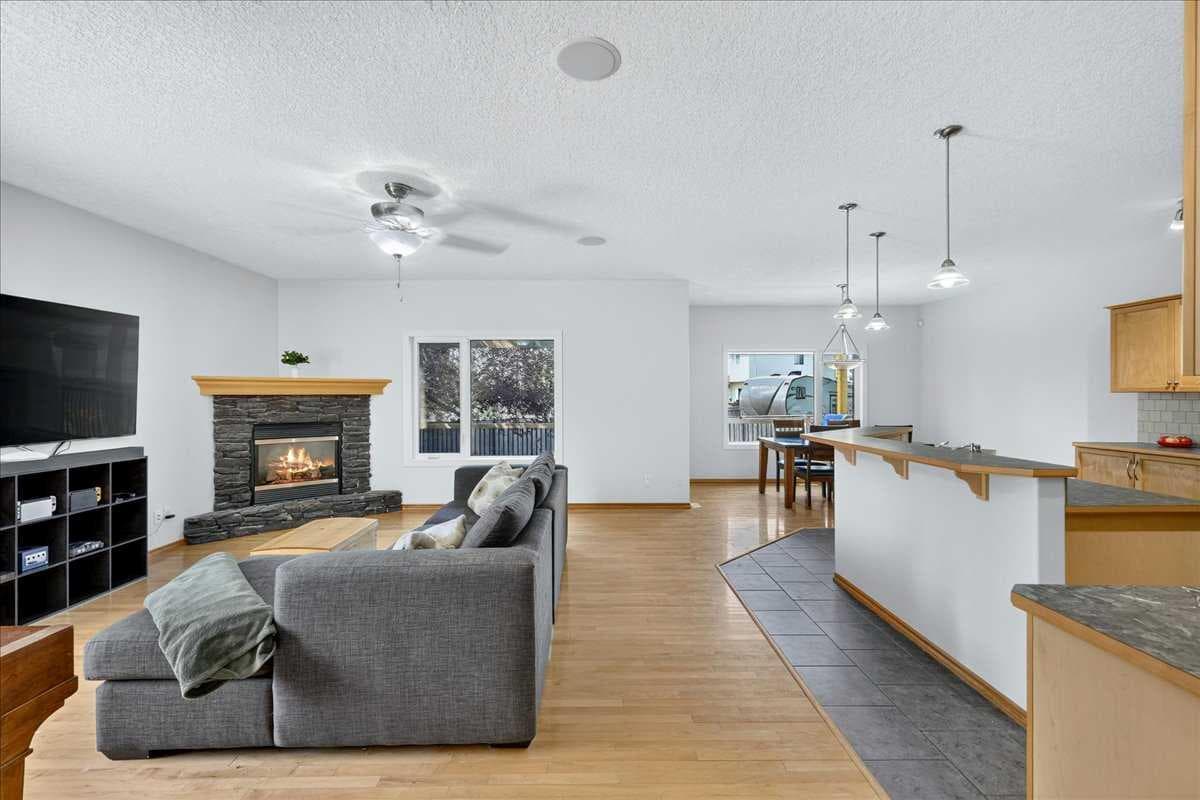 121 Springmere Road 