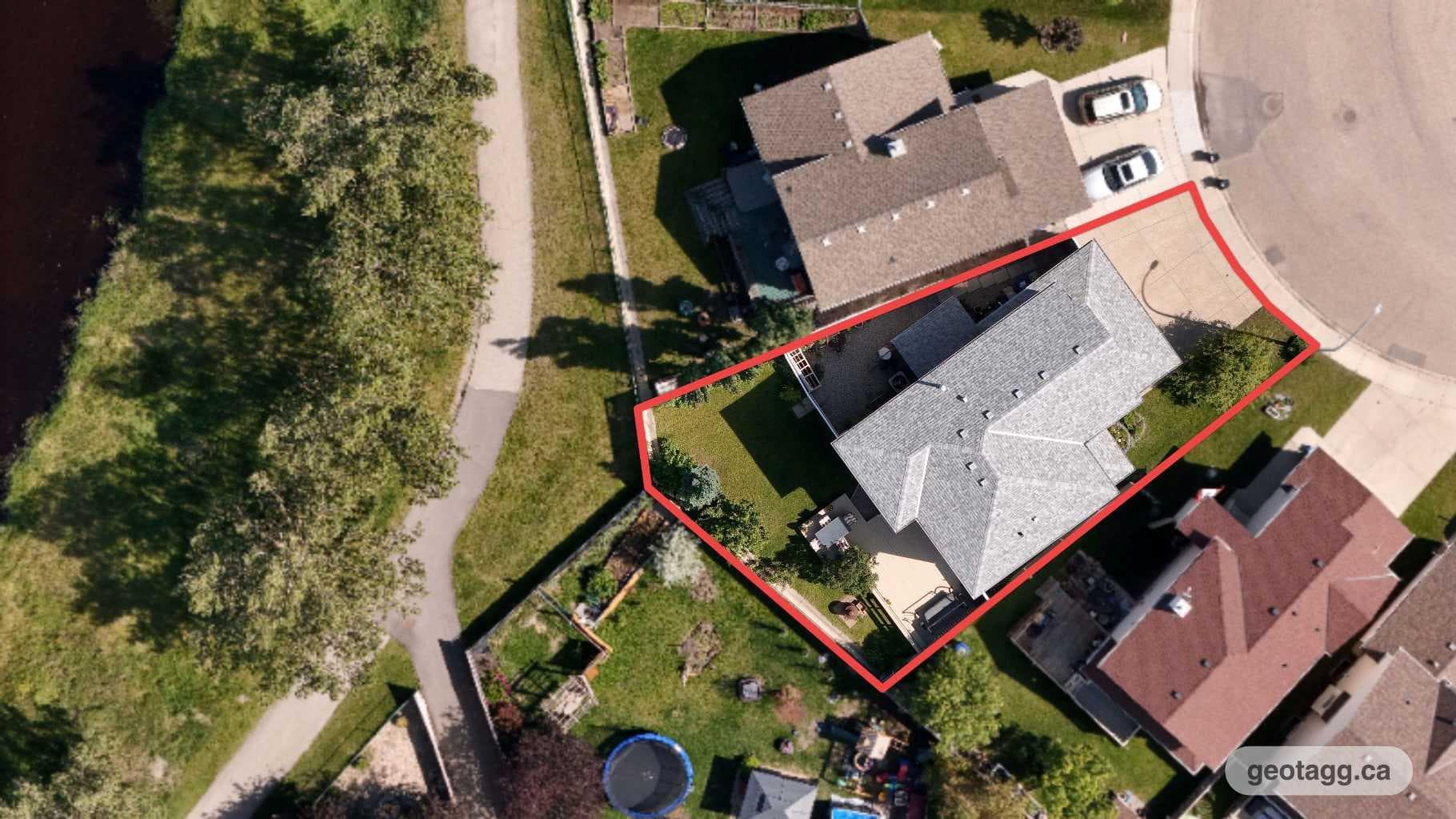 84 Willowbrook Crescent NW