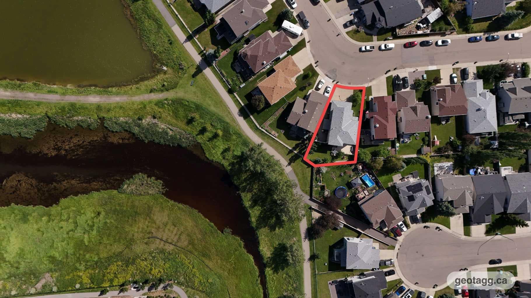84 Willowbrook Crescent NW