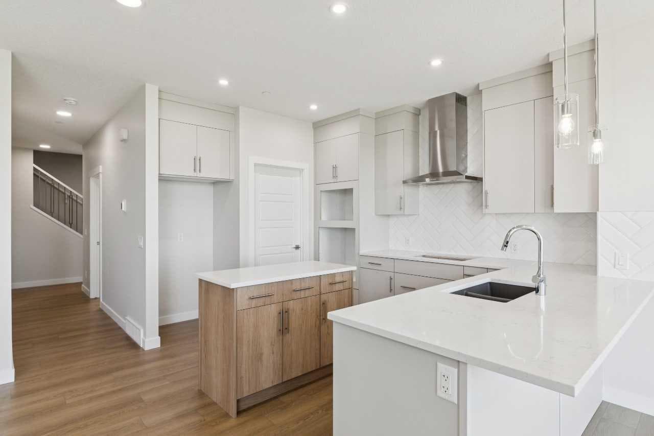 426 Hotchkiss Manor SE