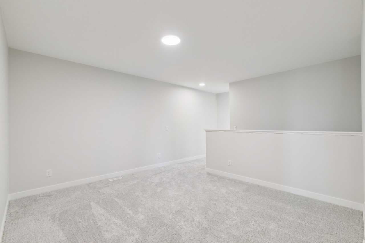 426 Hotchkiss Manor SE
