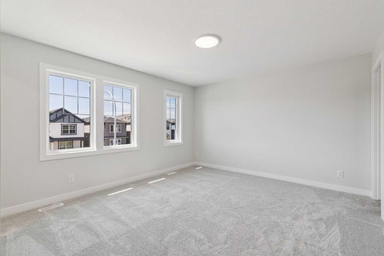 426 Hotchkiss Manor SE