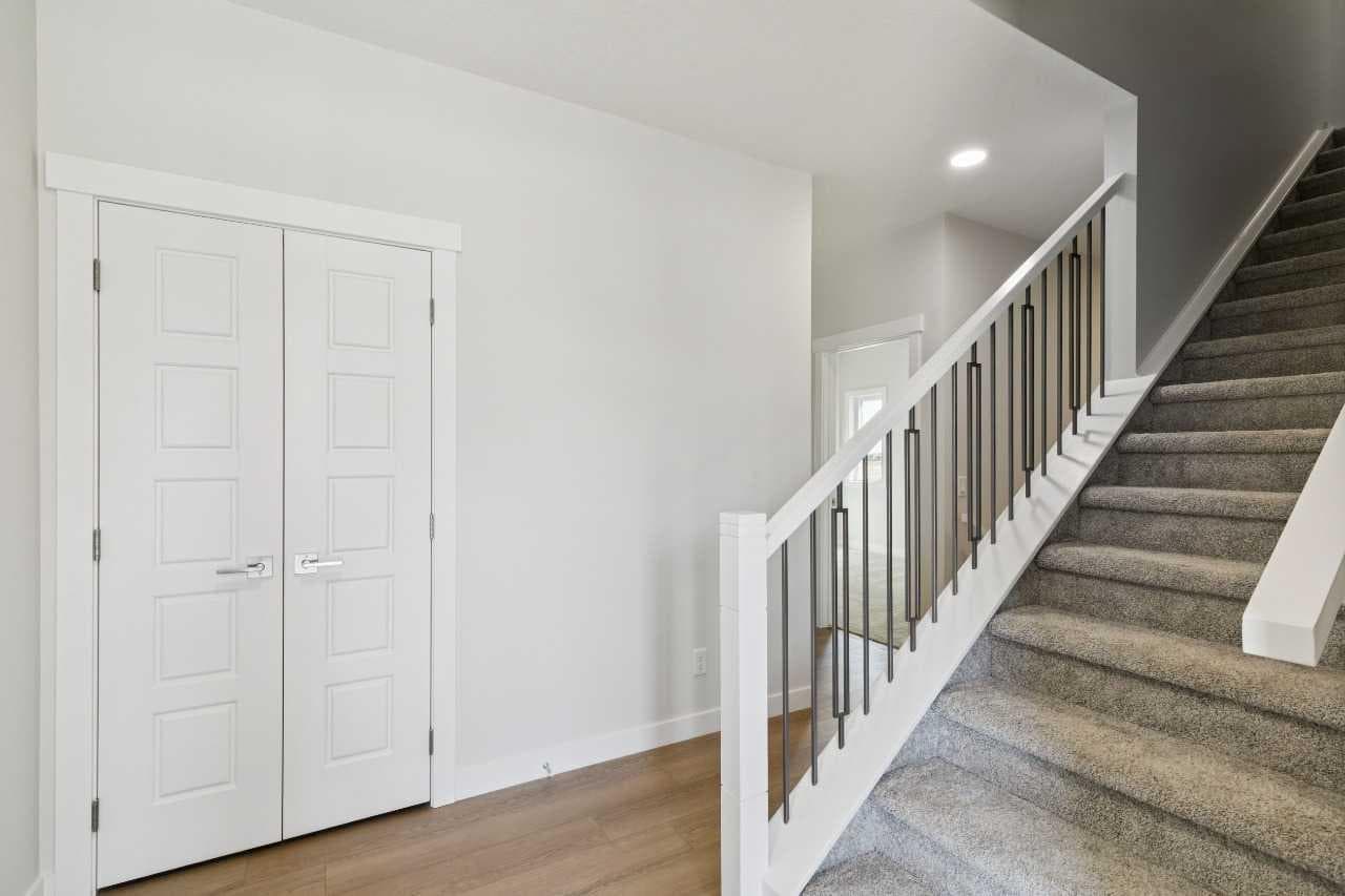 426 Hotchkiss Manor SE