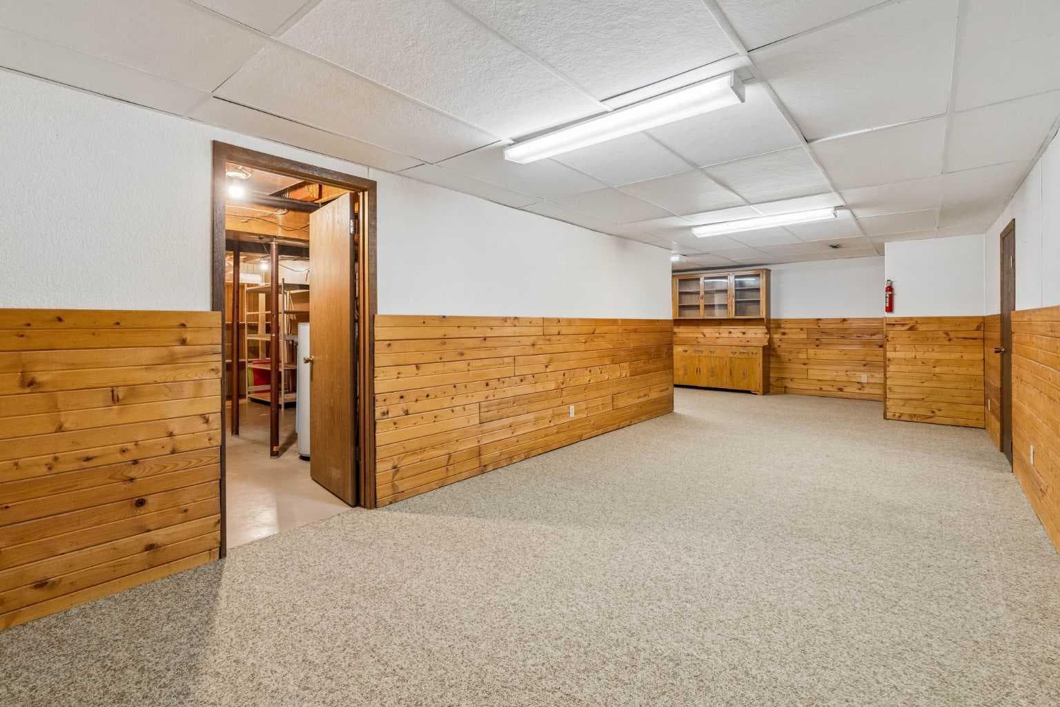 31 Edgehill Bay NW