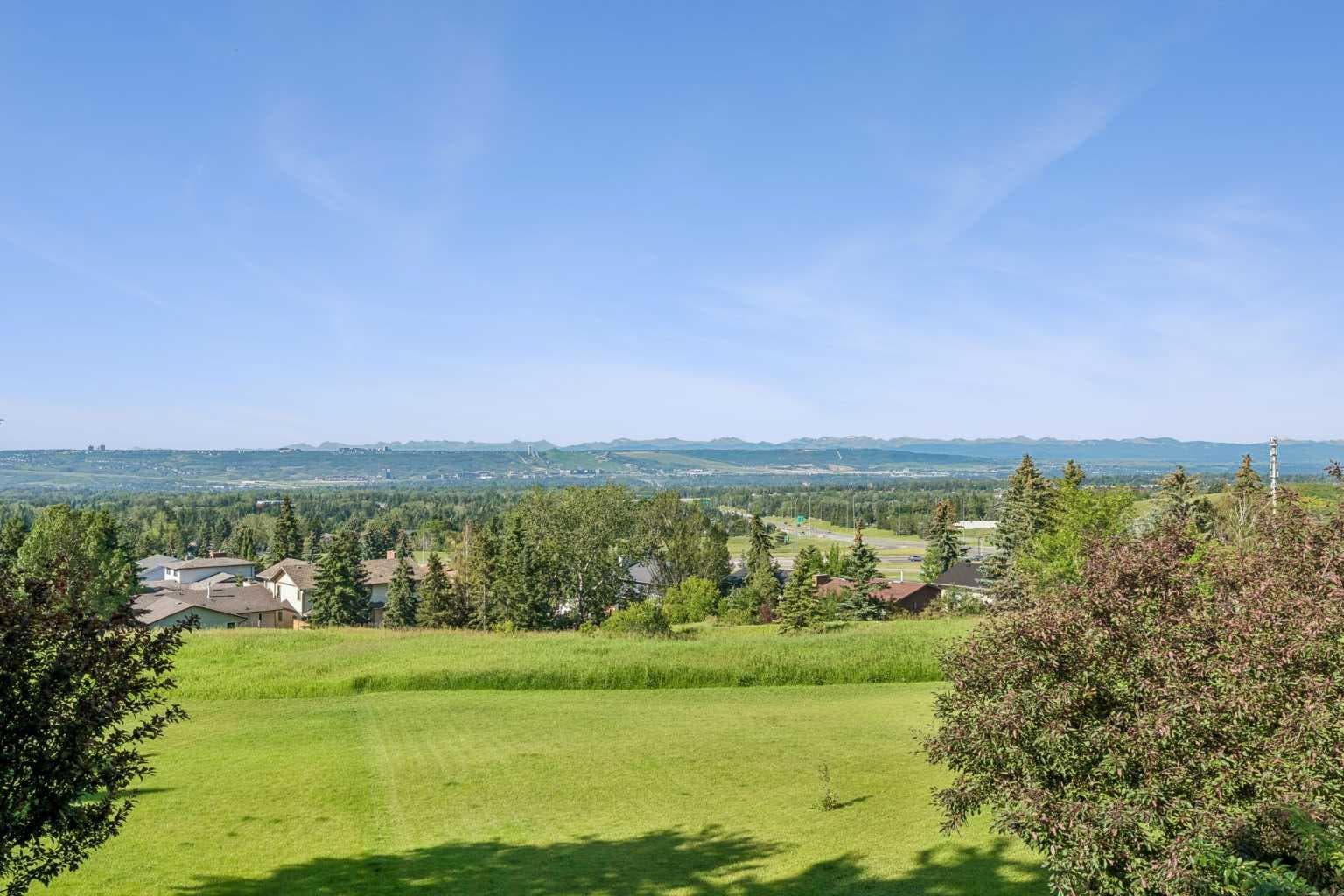 31 Edgehill Bay NW