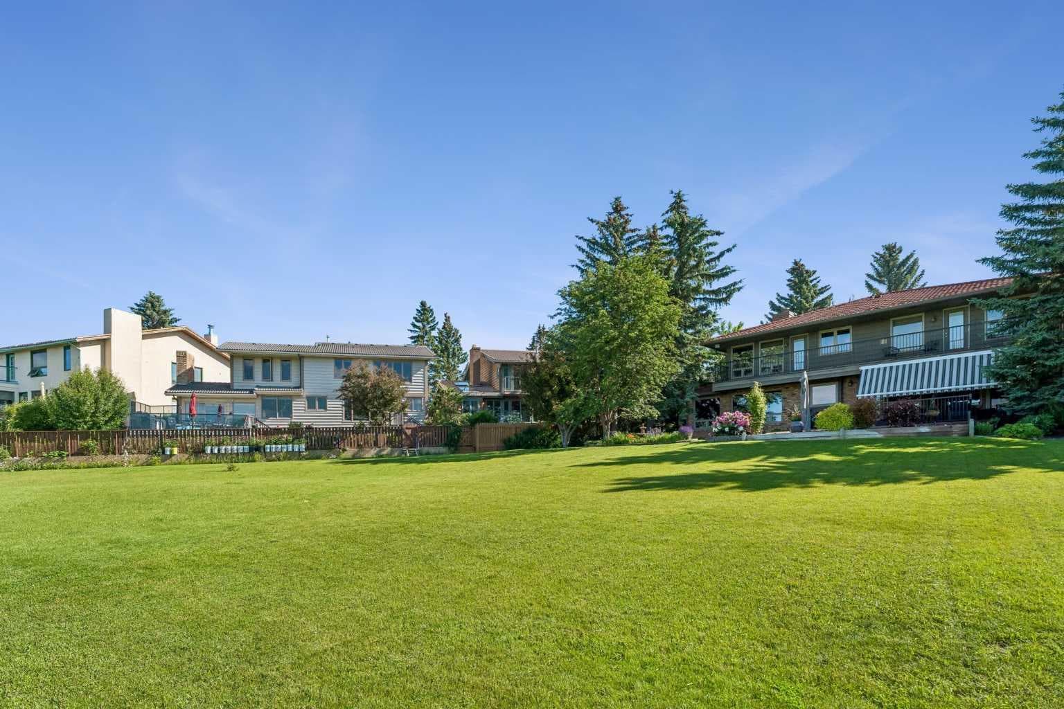 31 Edgehill Bay NW