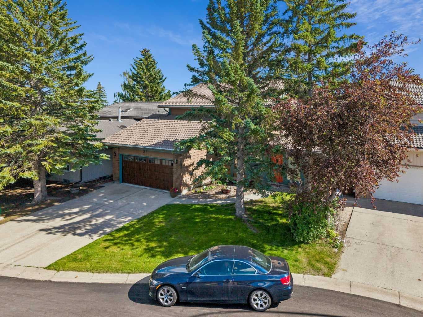 31 Edgehill Bay NW