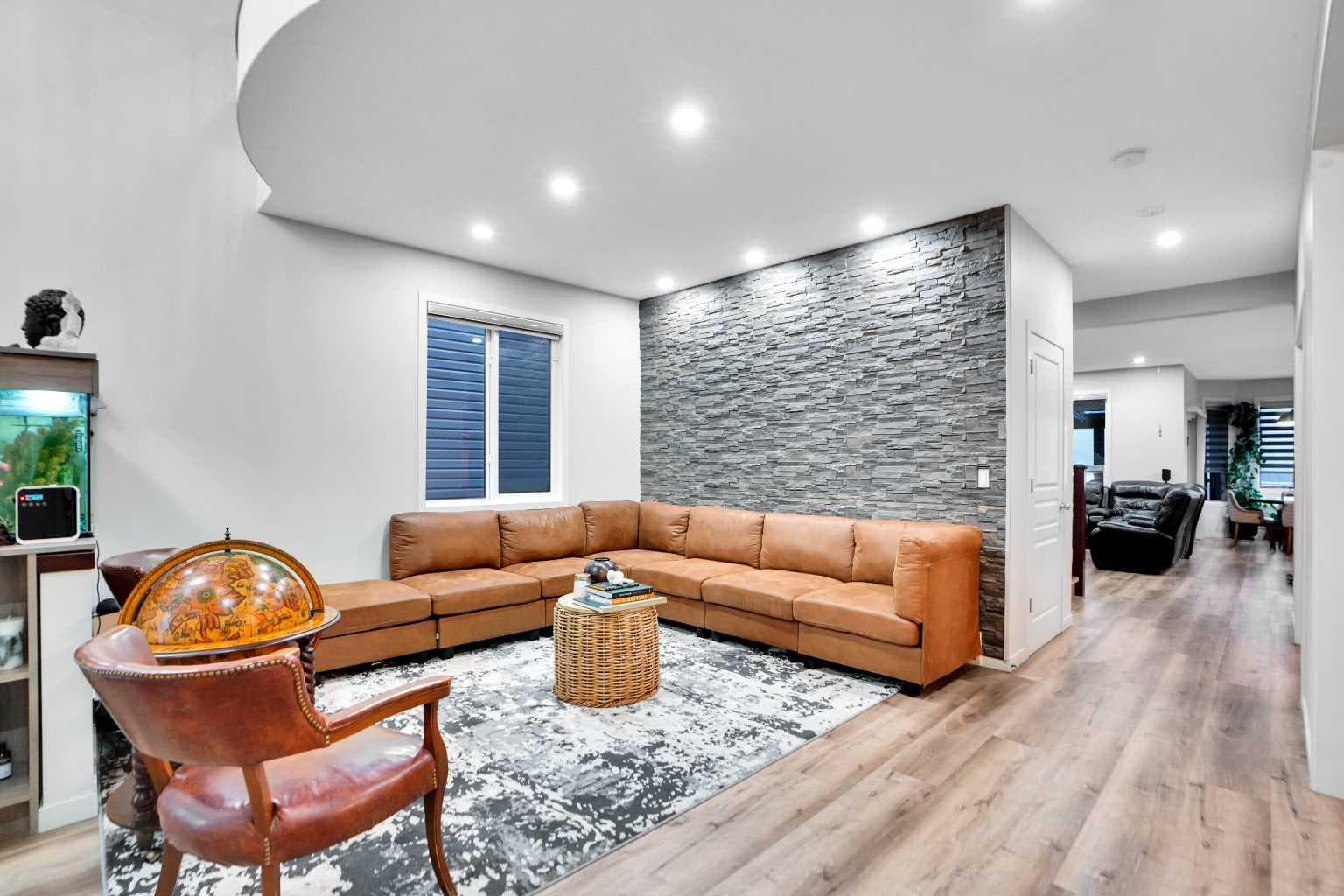 119 Panton Landing NW