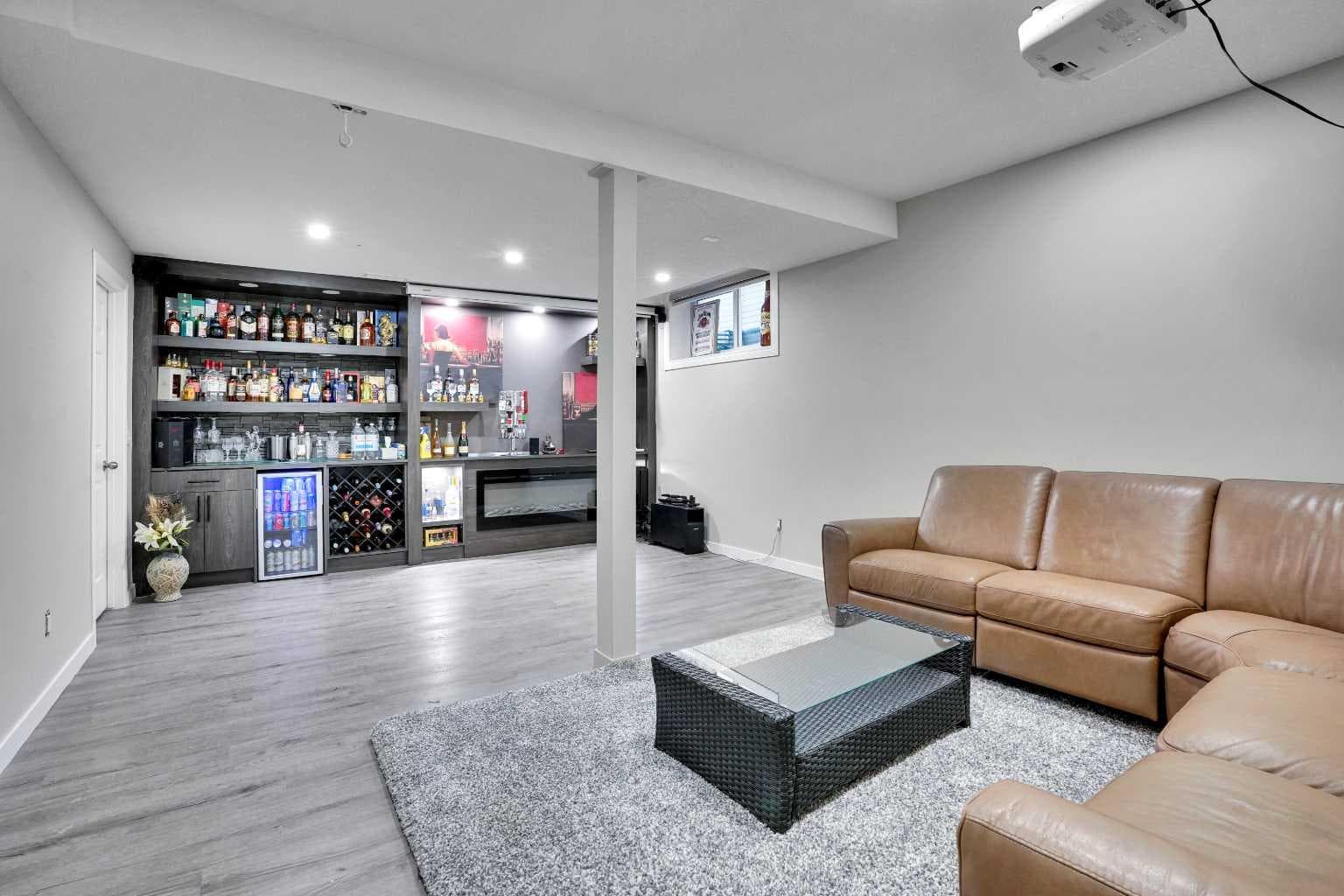 119 Panton Landing NW