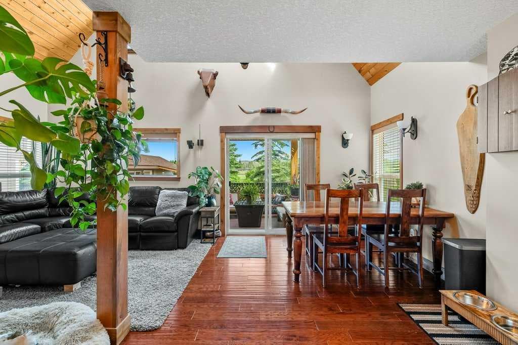 224 Cottageclub Crescent 