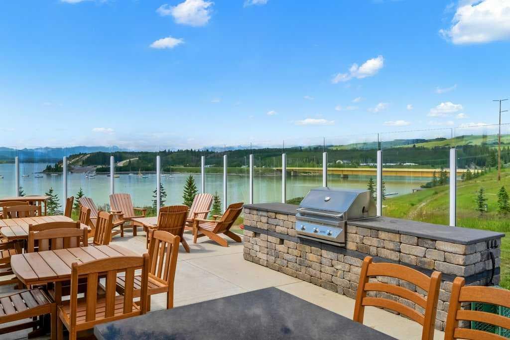 224 Cottageclub Crescent 