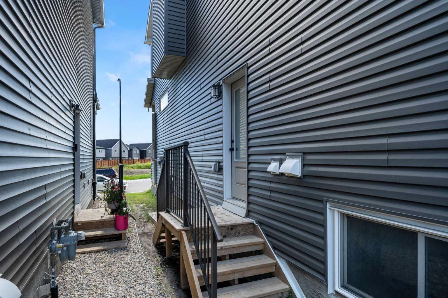 45 Herron Mews NE