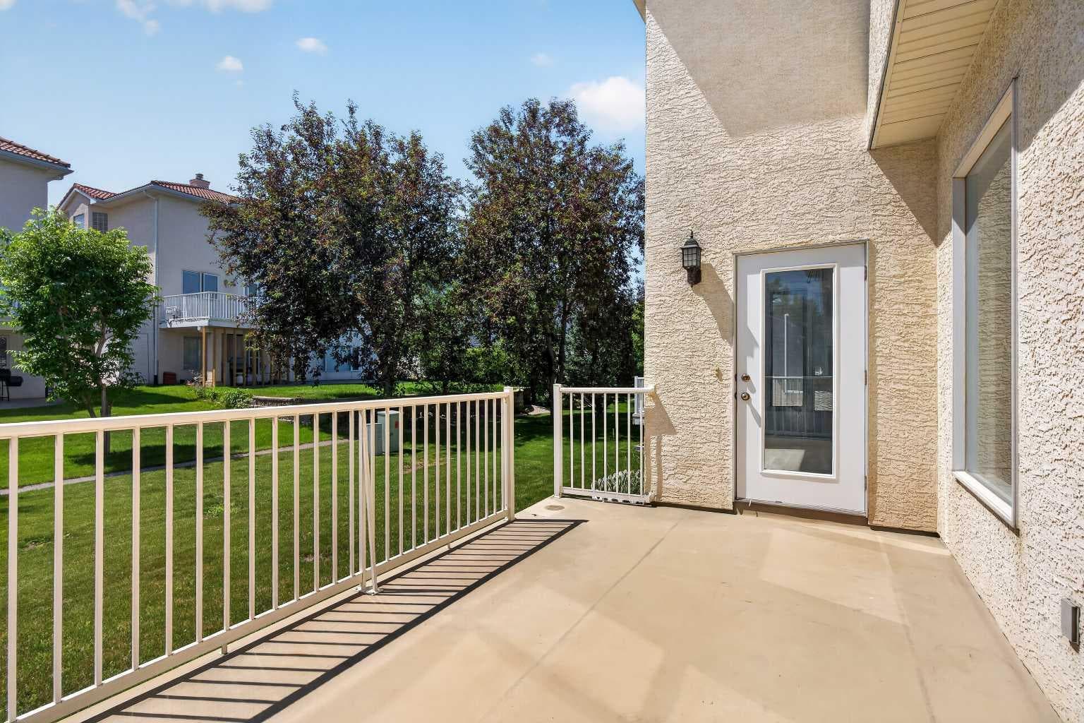 78 Hamptons Circle NW