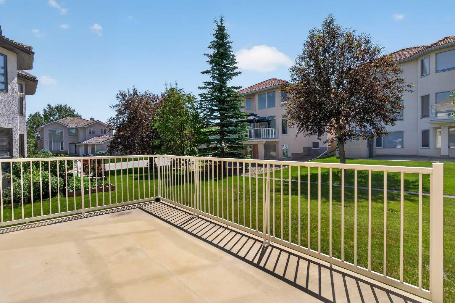 78 Hamptons Circle NW
