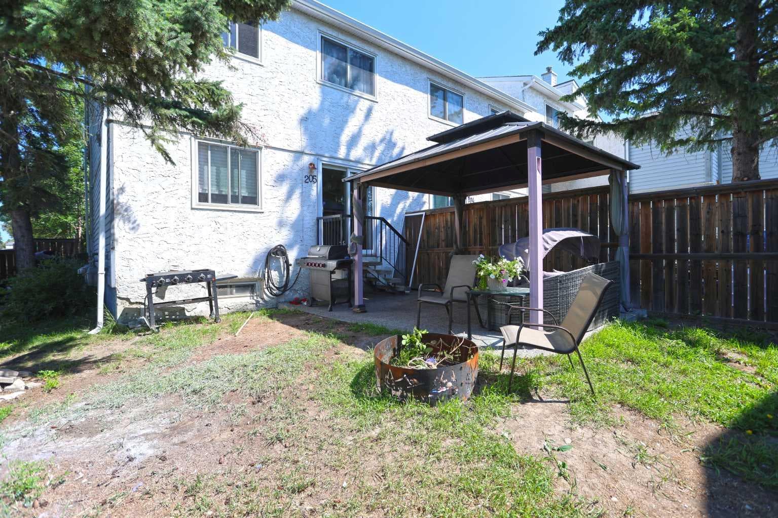 205, 310 Falconridge Crescent NE
