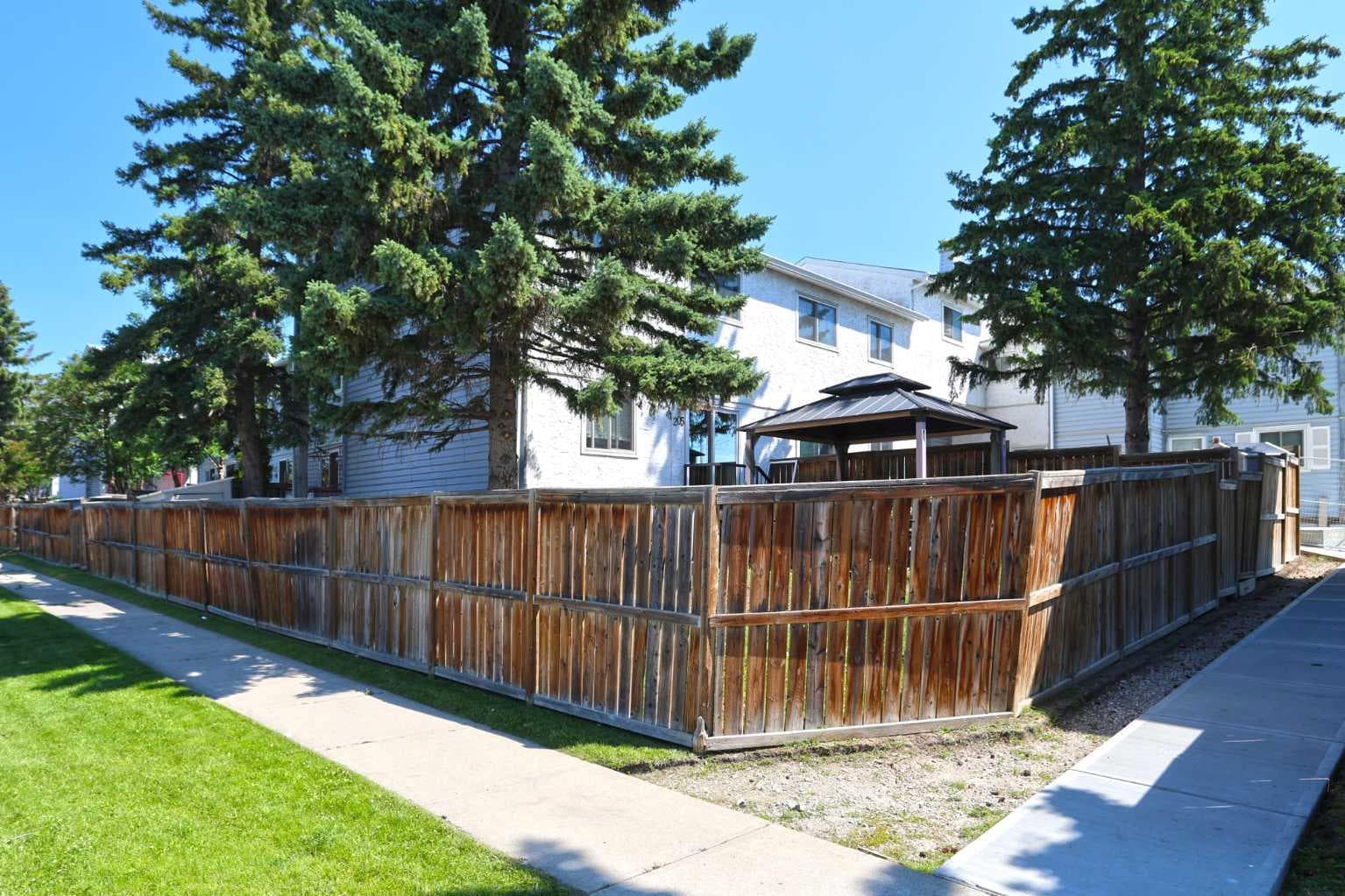 205, 310 Falconridge Crescent NE