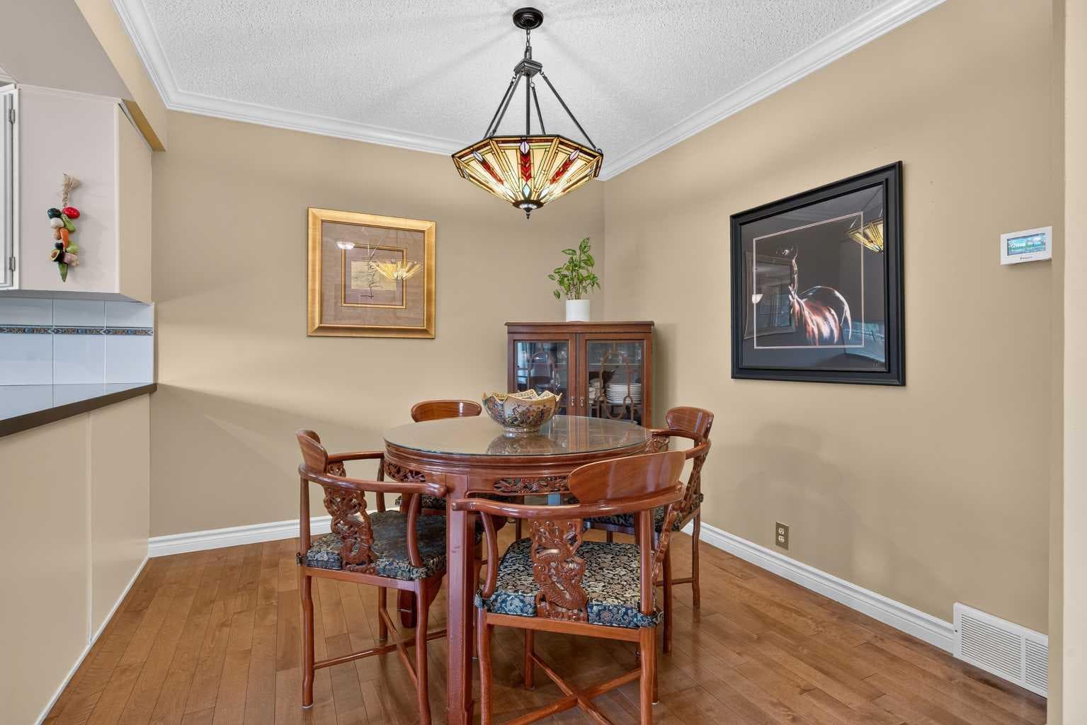 12, 140 Point Drive NW