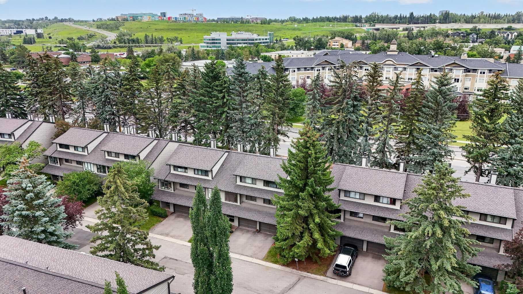 12, 140 Point Drive NW