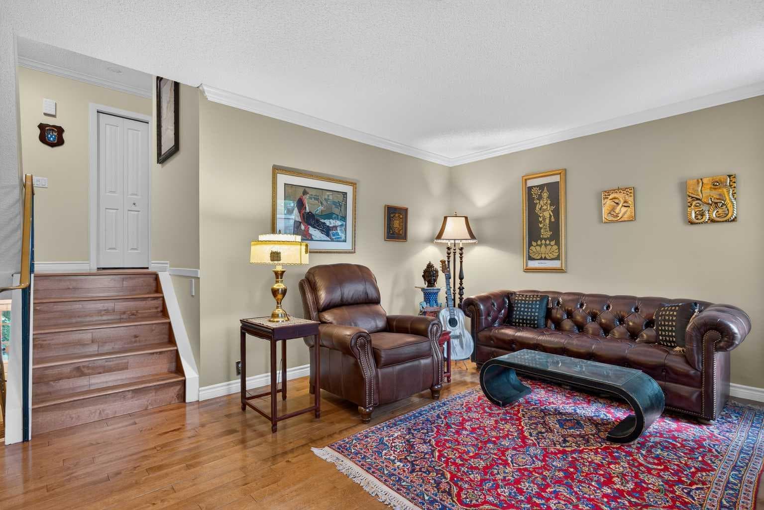 12, 140 Point Drive NW