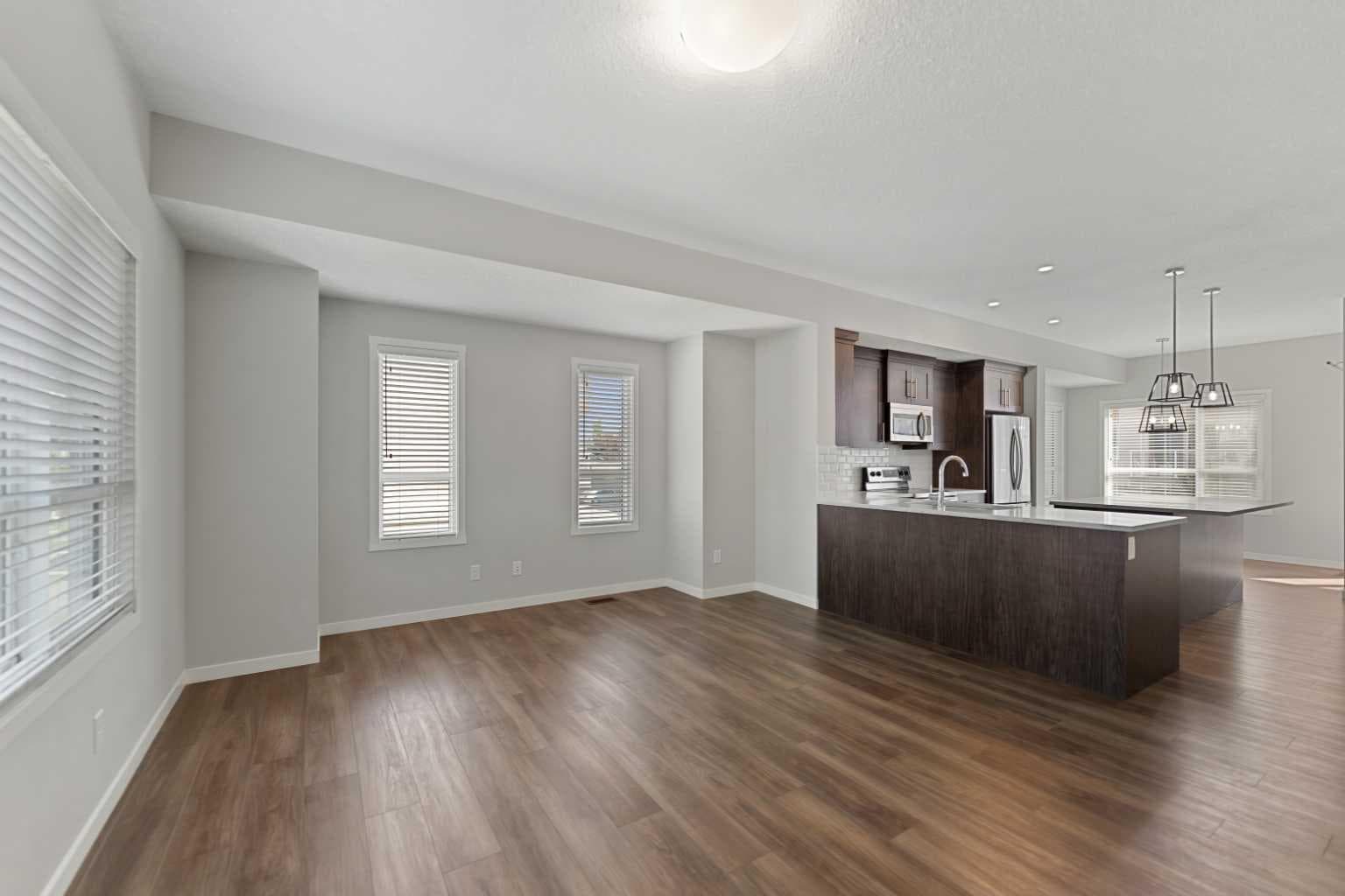 209 Harvest Hills Common NE