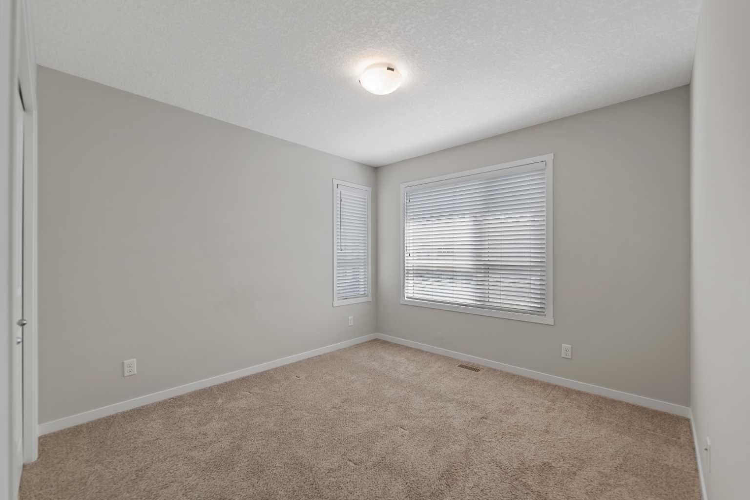 209 Harvest Hills Common NE