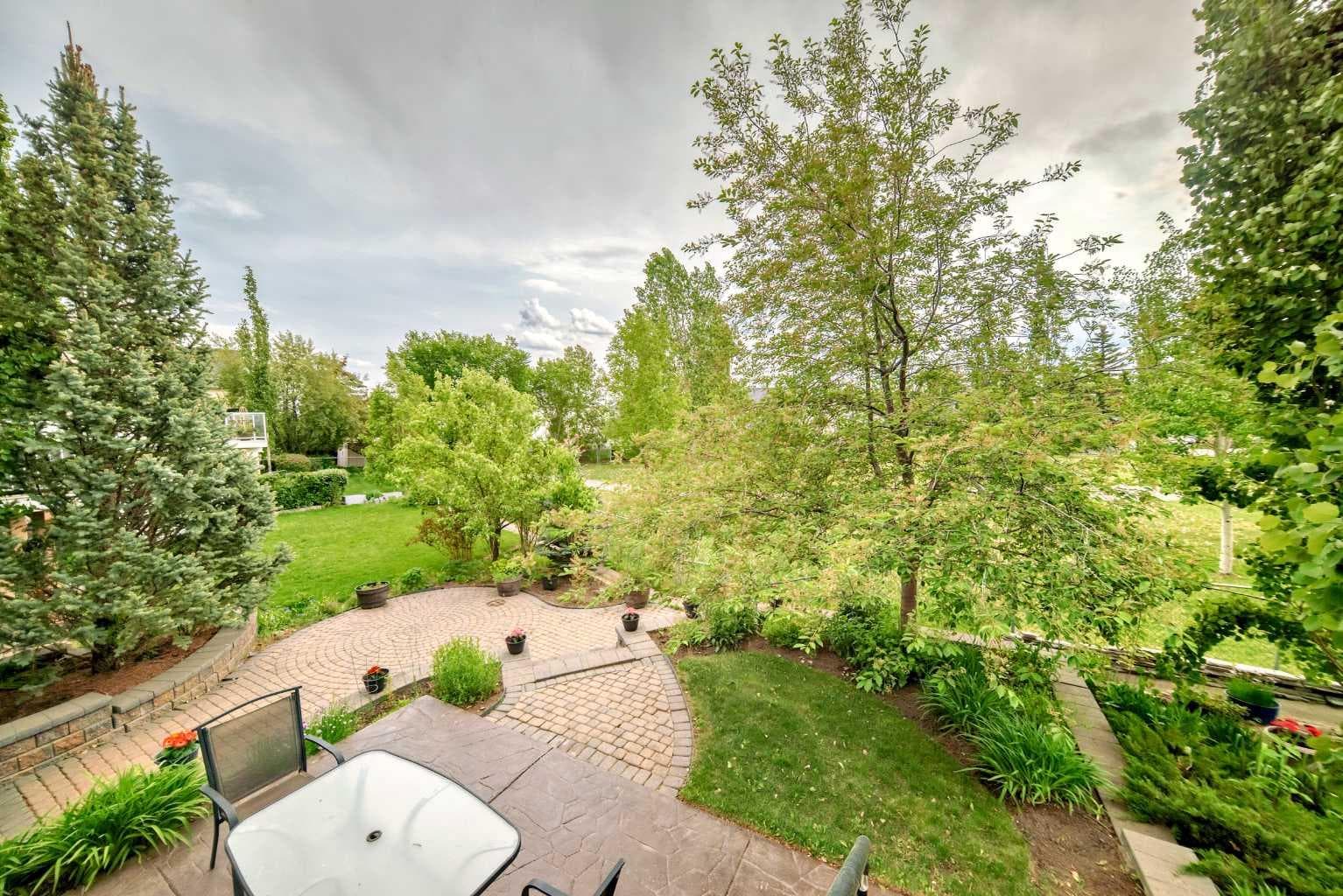 146 Scenic View Close 