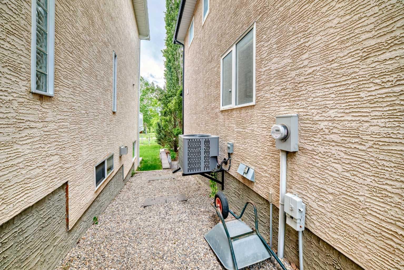 146 Scenic View Close 