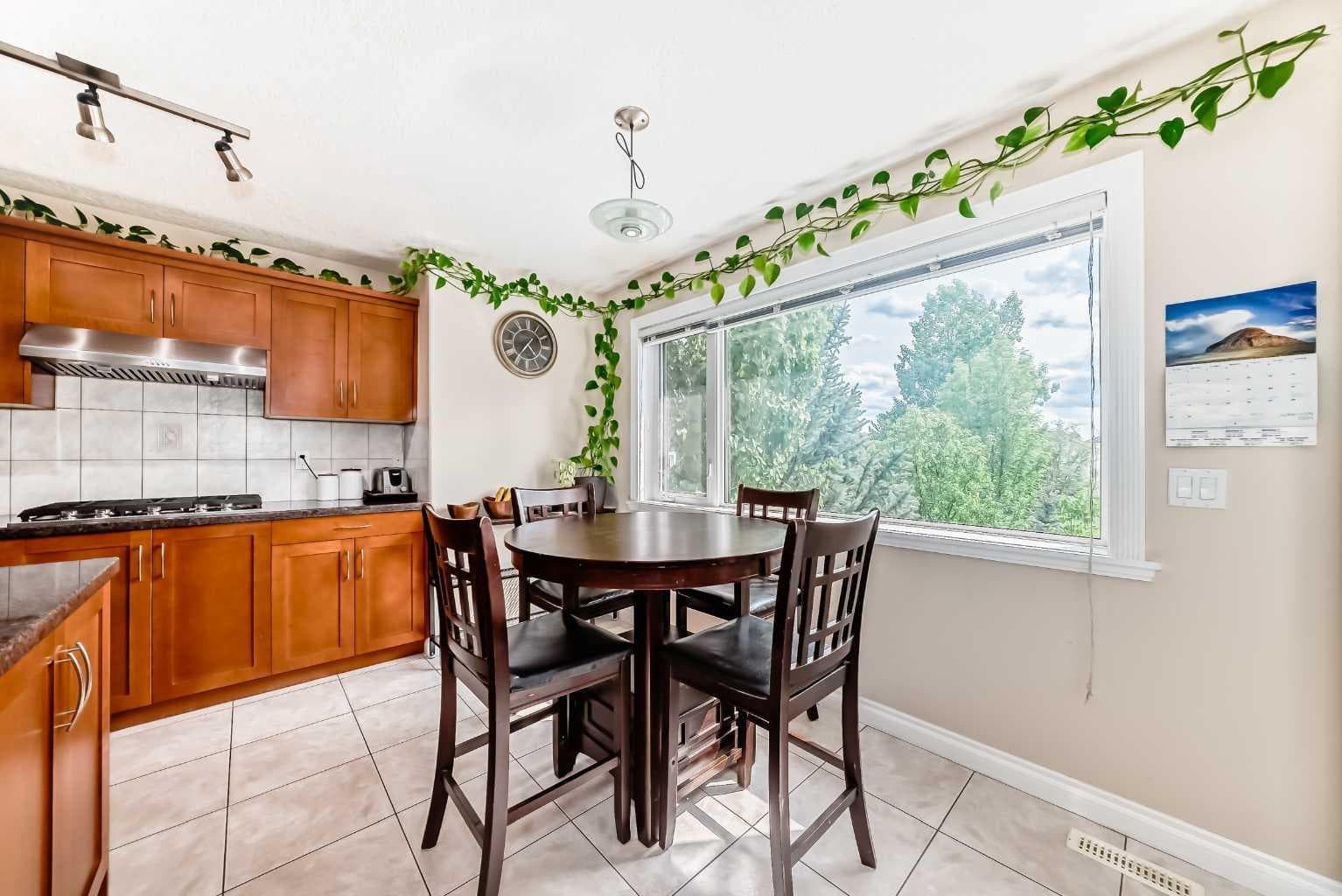 146 Scenic View Close 