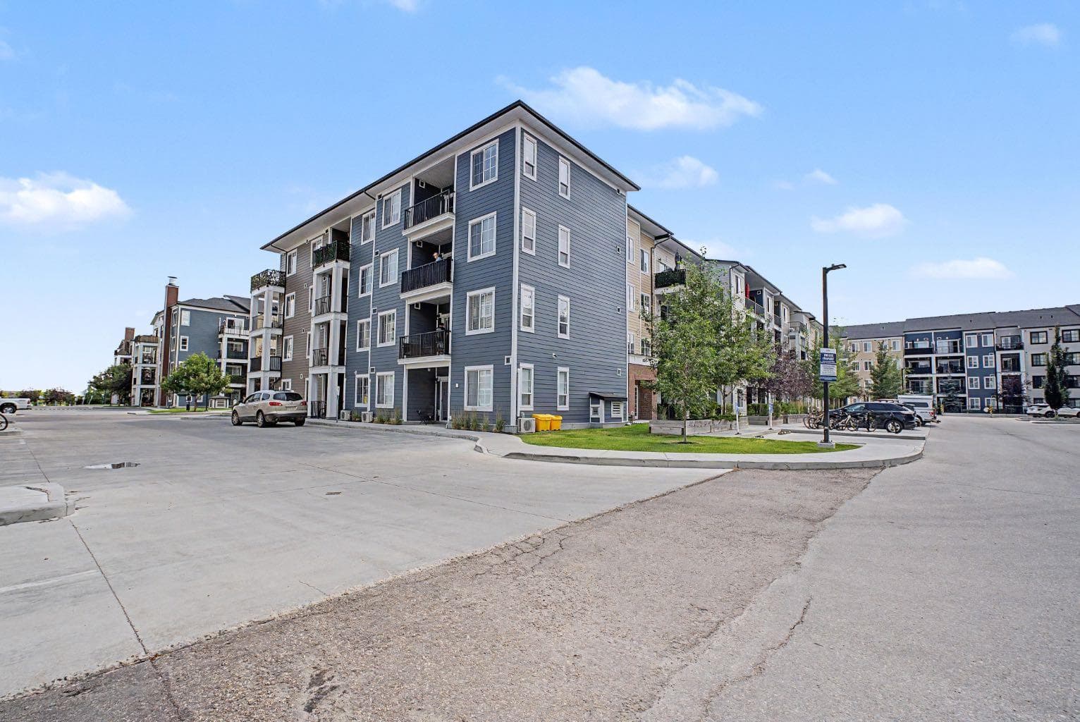 5212, 151 Legacy Main Street SE