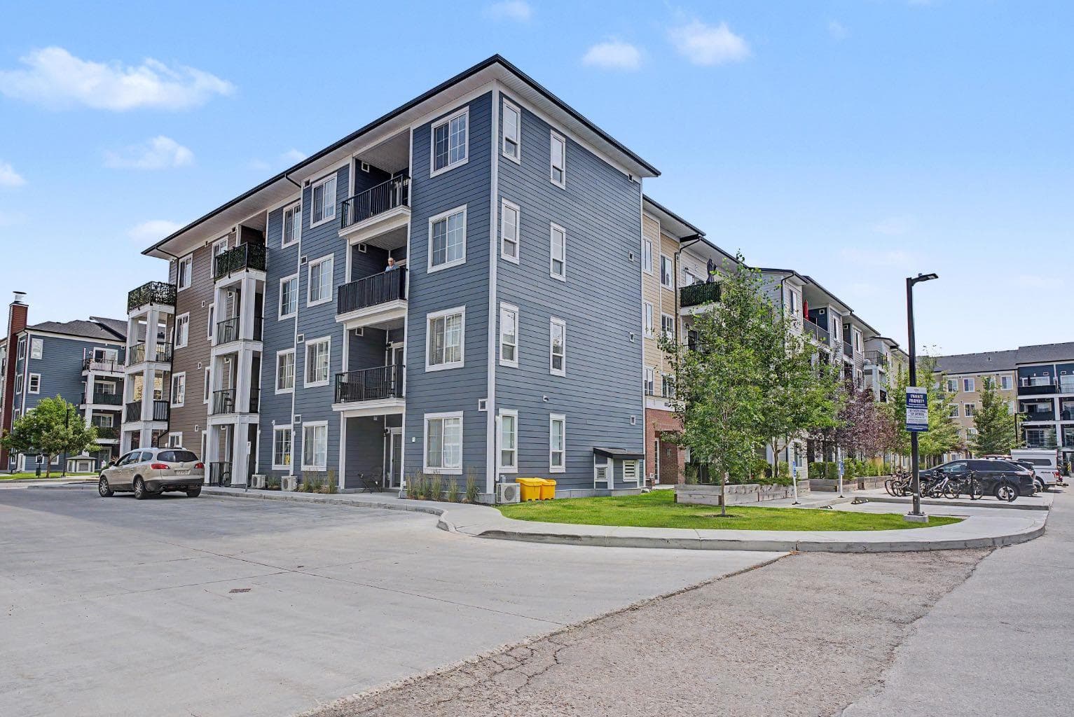 5212, 151 Legacy Main Street SE