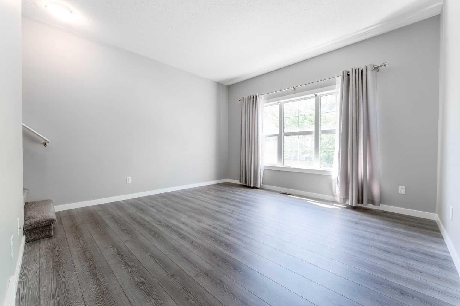 349, 130 New Brighton Way SE