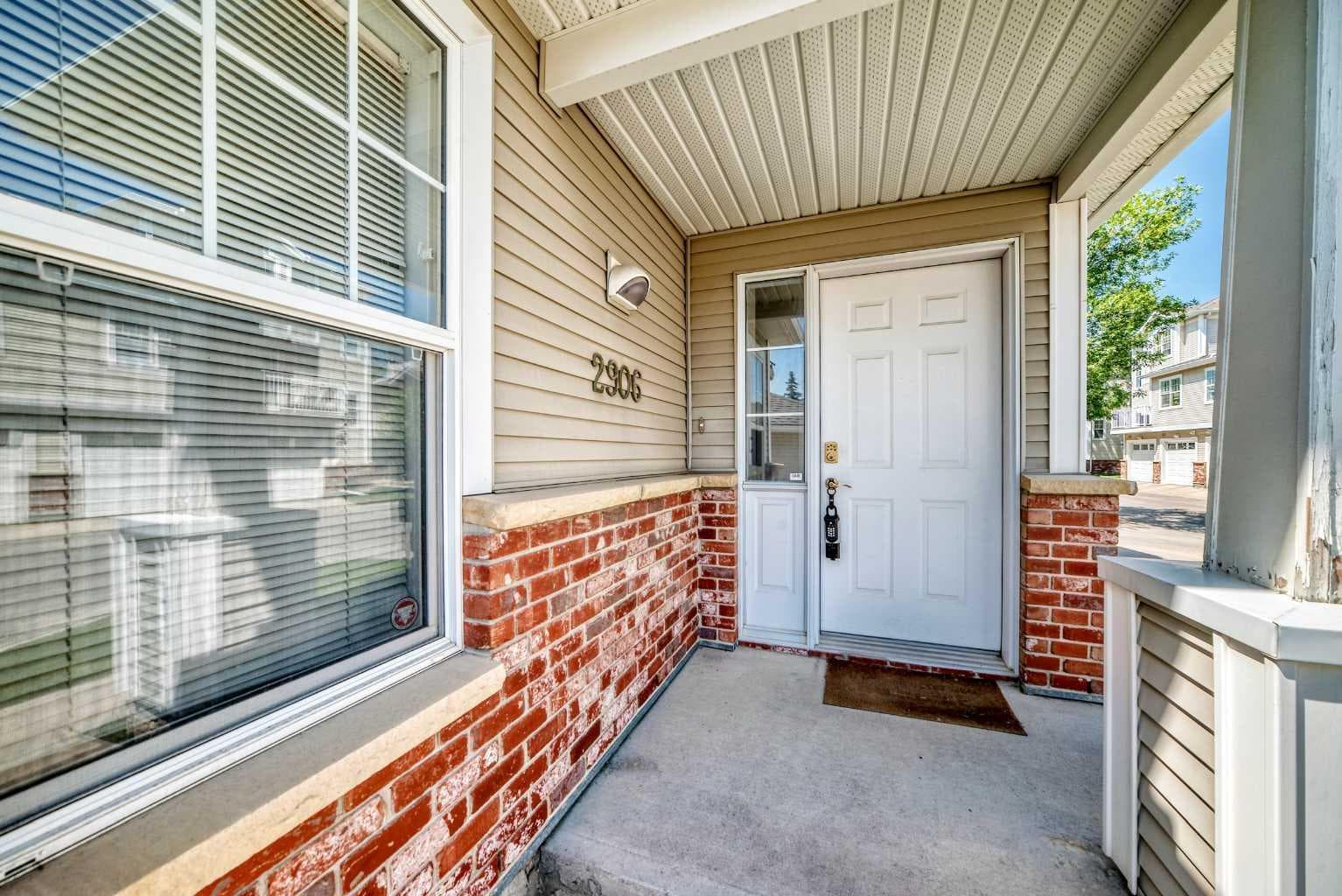 2906, 7171 Coach Hill Road SW