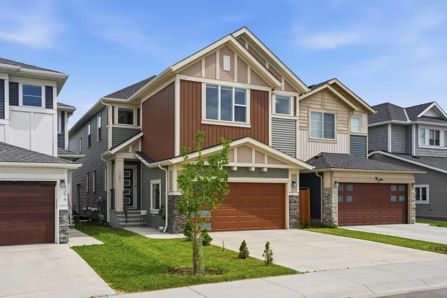 160 Homestead Grove NE