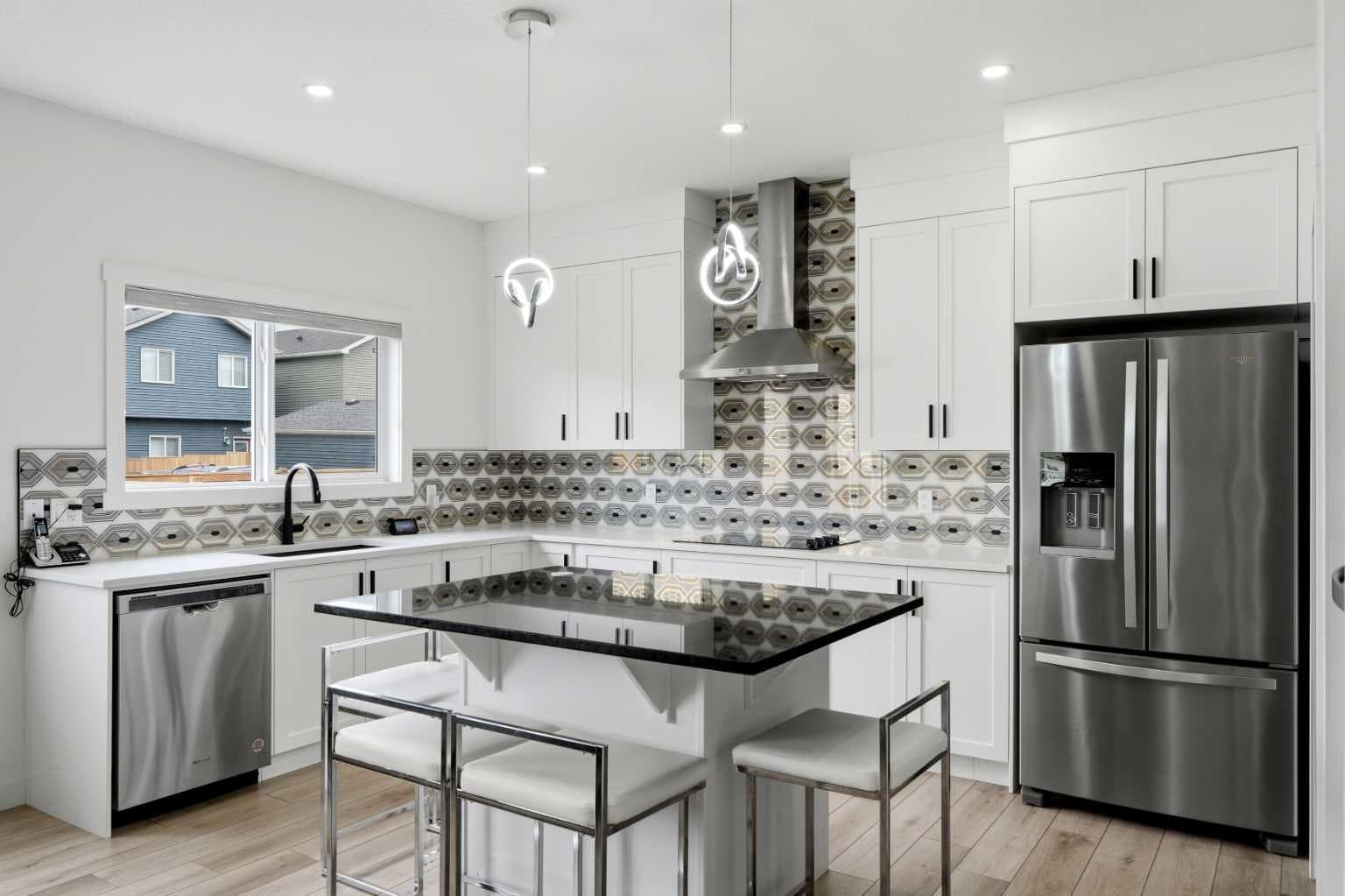 160 Homestead Grove NE
