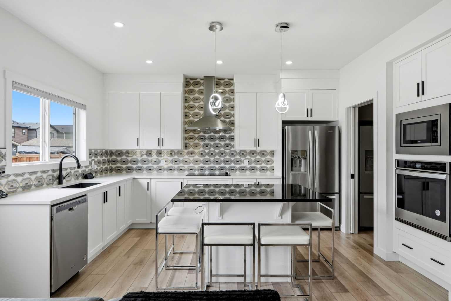 160 Homestead Grove NE