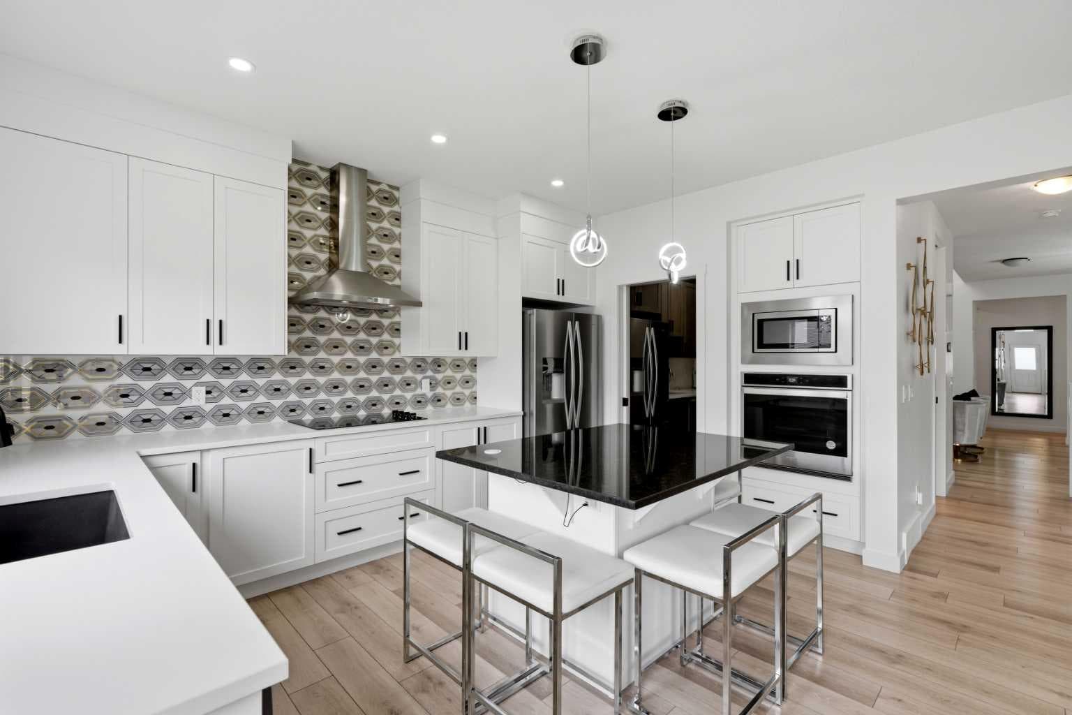 160 Homestead Grove NE