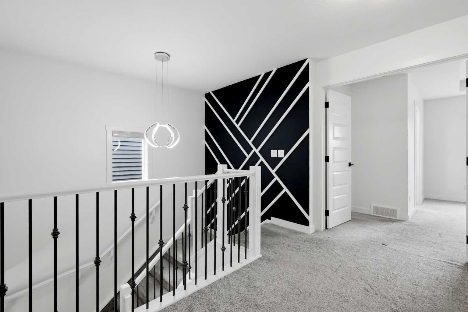 160 Homestead Grove NE