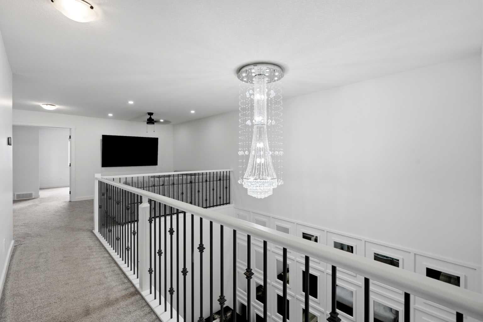 160 Homestead Grove NE