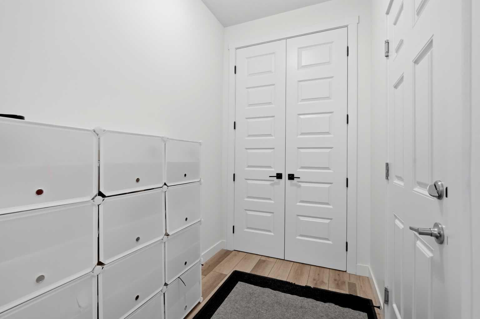 160 Homestead Grove NE