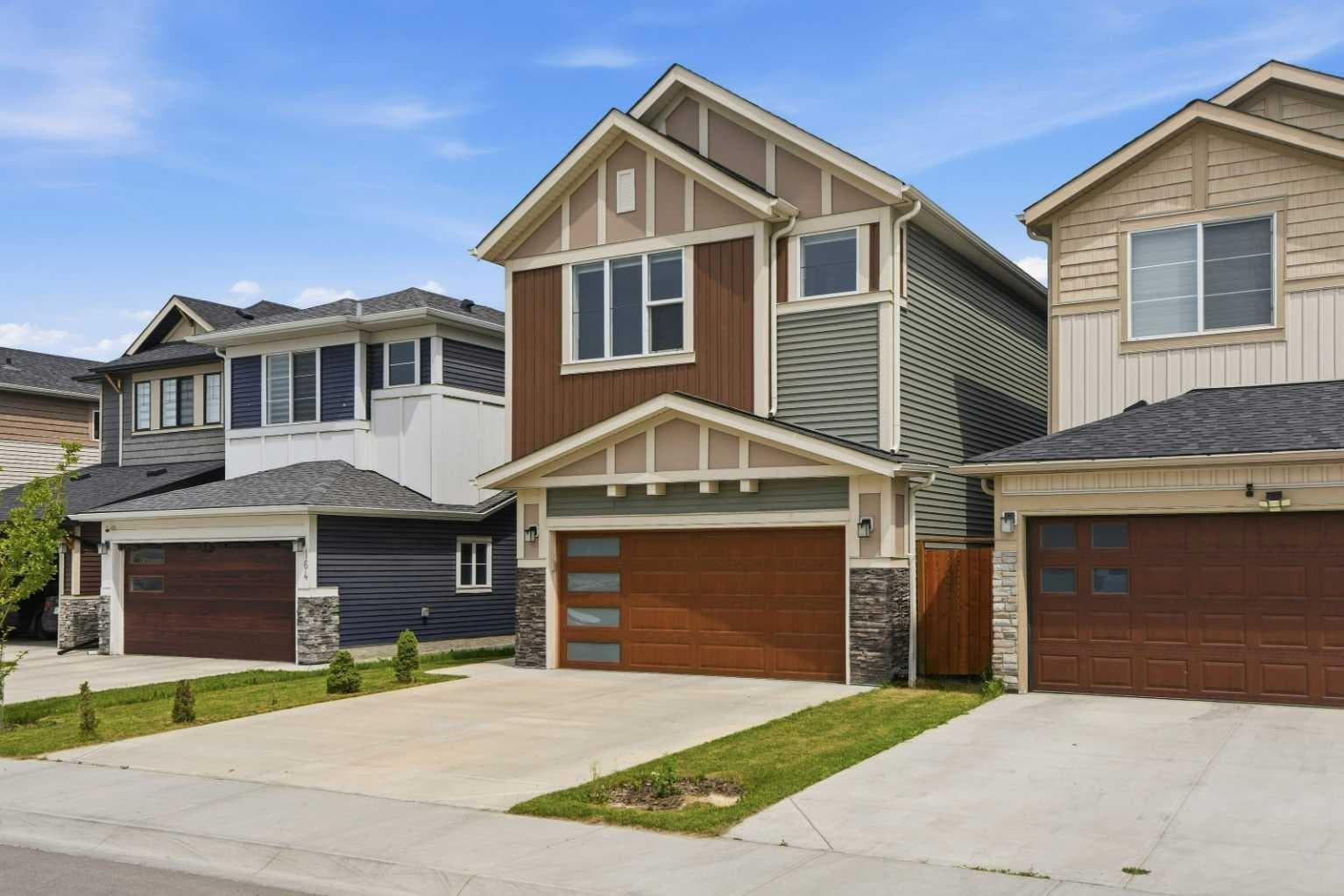160 Homestead Grove NE