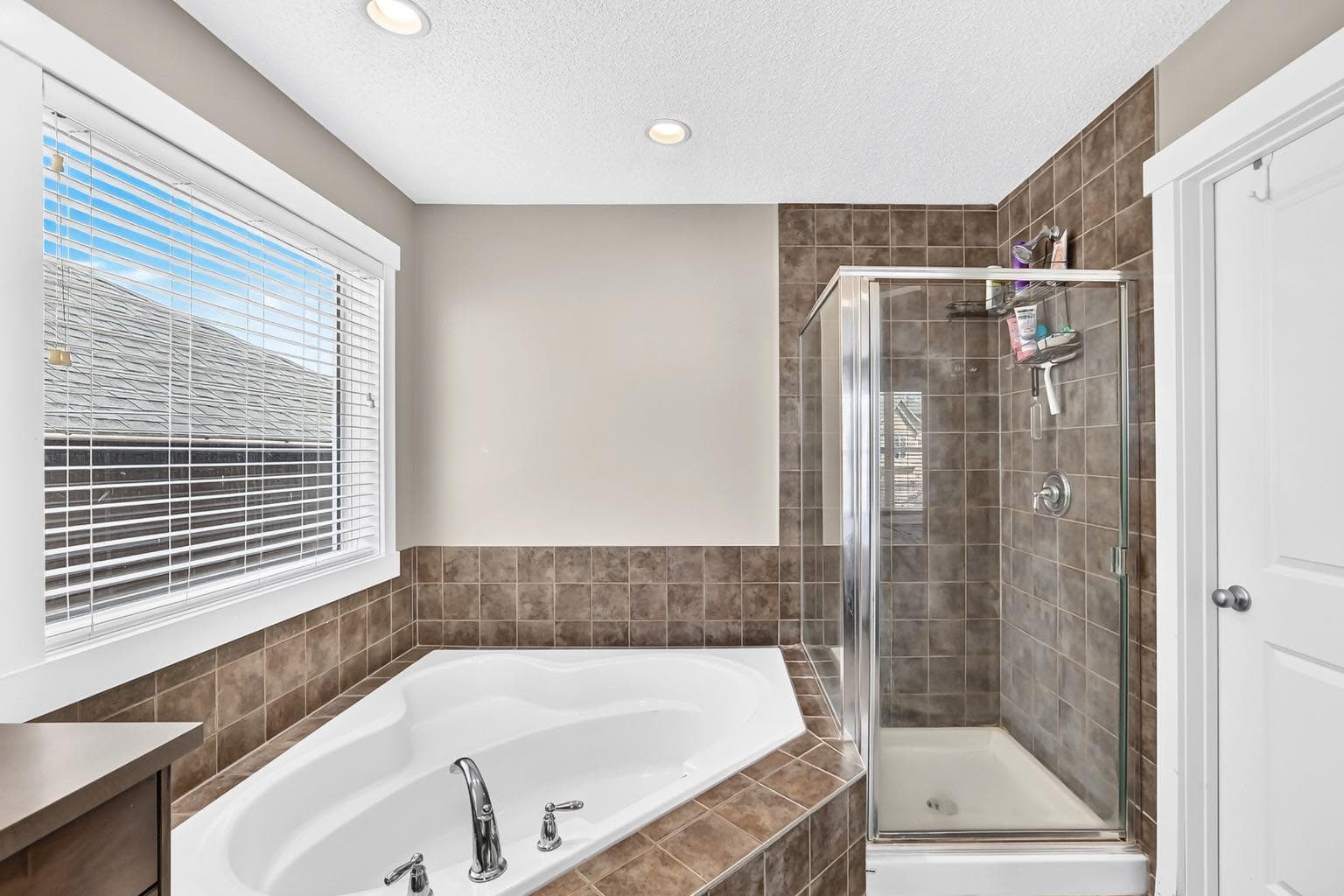 68 Sage Valley Drive NW
